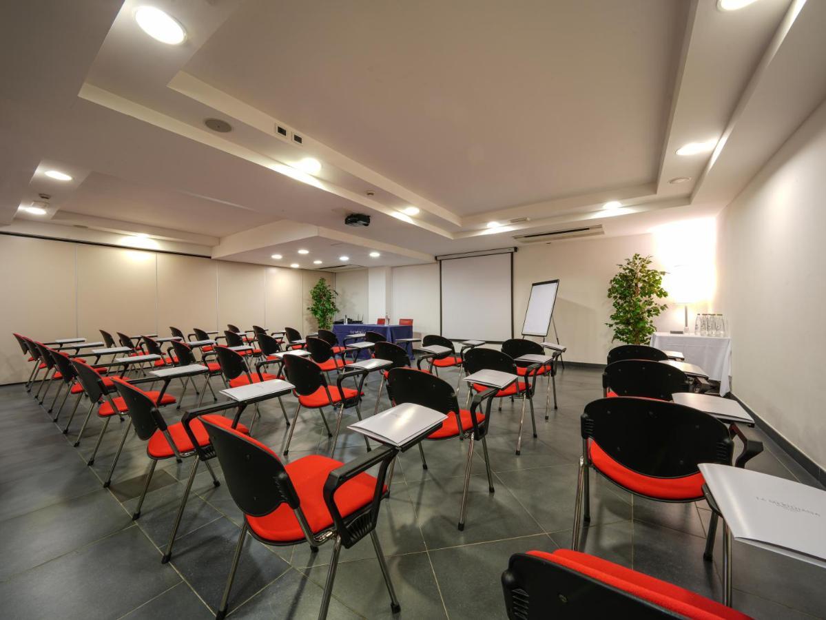 La Meridiana Bleisure Hotel Perugia Ngoại thất bức ảnh