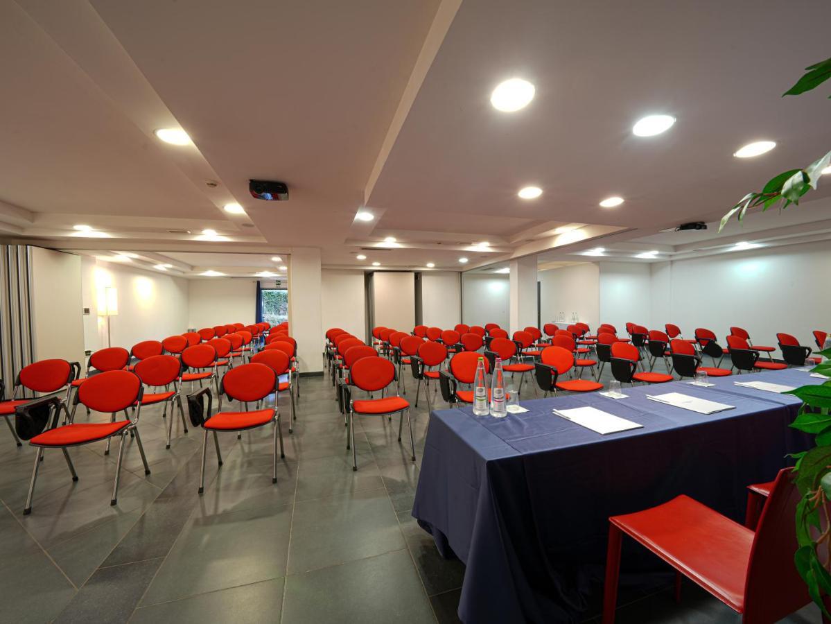 La Meridiana Bleisure Hotel Perugia Ngoại thất bức ảnh